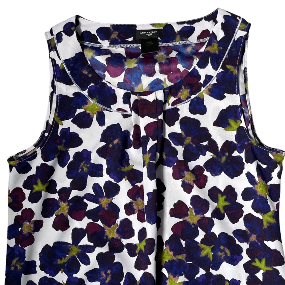 Ann Taylor Petite sleeveless floral blouse for work or casual size XXSP